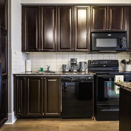 Luxury Apartments In Mississauga Luaran gambar