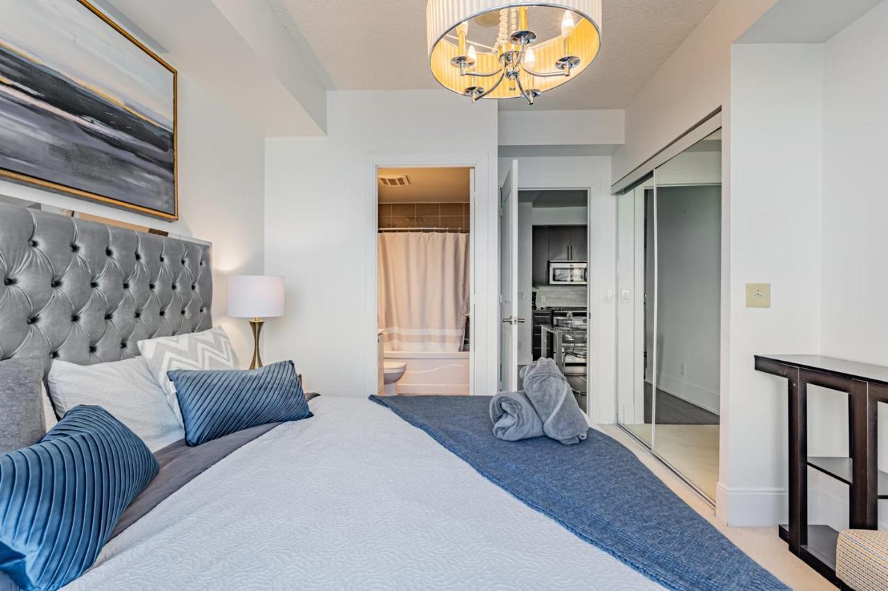 Luxury Apartments In Mississauga Luaran gambar