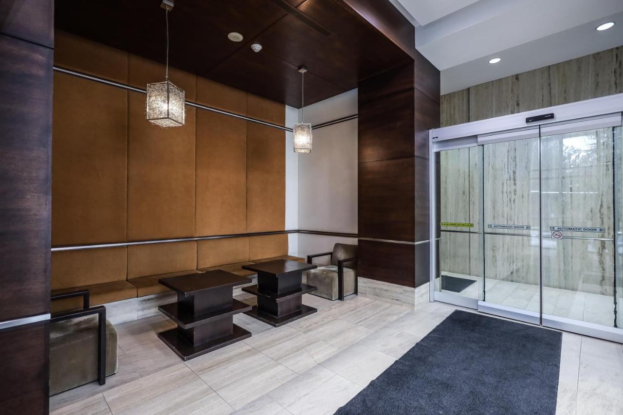 Luxury Apartments In Mississauga Luaran gambar